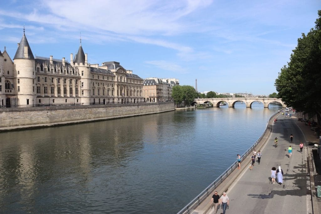 Walking on the Seine Riverbank is one of the best things to do in Paris.