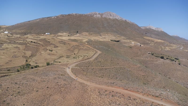 Carretera escénica en la isla de Astipalea, Grecia